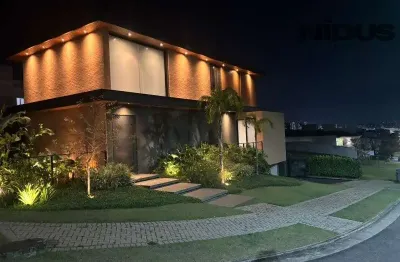 Casa de luxo em condomínio Alphaville Nova Esplanada, Votorantim-SP - 4 quartos, 4 suítes, 3 salas, 5 banheiros, 4 vagas - 344m²