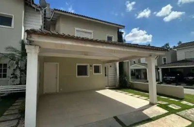 Imperdível: Casa em Condomínio à Venda em Sorocaba-SP, Bairro Condomínio Villa Campolim - 3 Quartos, 3 Suítes, 2 Salas - 180m²