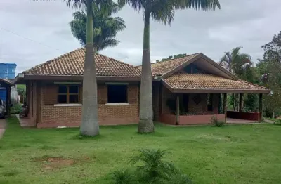 Chácara / sítio com 4 quartos à venda no Centro, Jambeiro 