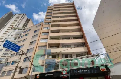 Apartamento com 3 dormitórios para alugar com 130m² no Jeanine Centro
