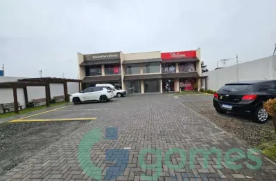 Ponto comercial com 4 salas para alugar na Avenida Senador Salgado Filho, 3801, Uberaba, Curitiba