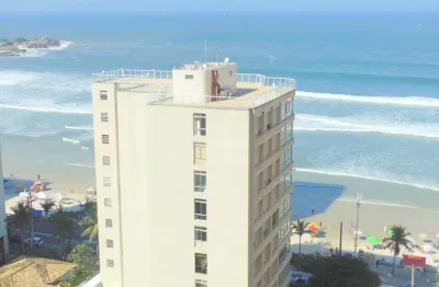 Pitangueiras - uma quadra do mar - amplo apartamento - vista para o mar - 01 vaga de garagem.