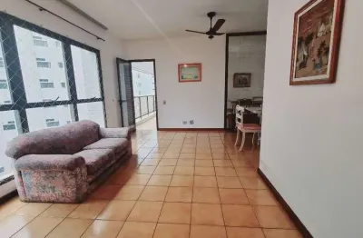 Pitangueiras - localização privilegiada, uma  quadra da praia, condomínio baixo, 02 vagas de garagem no prédio.