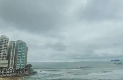 Pitangueiras - frente total para o mar - totalmente reformado - garagem em parqueamento - 140m² úteis.