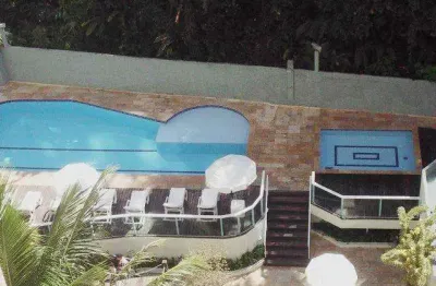 Pitangueiras amplo apto 142 m² úteis,opção a 50 metros da praia de pitangueiras ou enseada,lazer total,garagem,vista espetacular