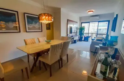 Pitangueiras - próximo ao mar - 120 m² úteis - 2 vagas - excelente localização.