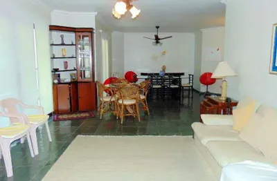 Pitangueiras - local nobre - sacada gourmet - 170 m² úteis - lazer.