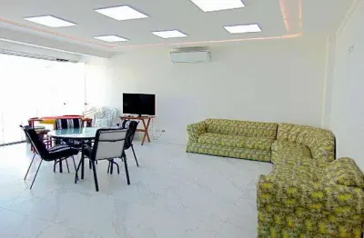 Praia das pitangueiras - magnífica cobertura penthouse à venda - prédio com lazer - 2 vagas.