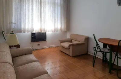 Pitangueiras- local nobre , 2 dormitórios , garagem no prédio.