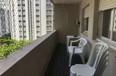 Apartamento a 150 metros da praia, localização privilegiada, pitangueiras