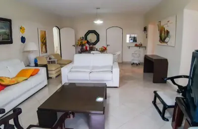 Pitangueiras - mobiliado - 02 suítes + dependência - 01 vaga.