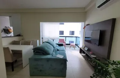Flat com 2 dormitórios à venda, 65 m²- pitangueiras - guarujá/sp