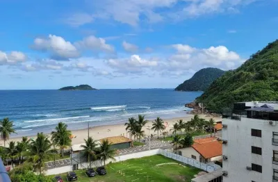 Cobertura duplex com vista ao mar, 150 metros da pria, localização privilegiada, tombo.
