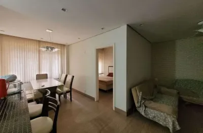 Pitangueiras – uma quadra da praia, localização espetacular, maravilhoso apartamento totalmente reformado, garagem em parqueamento