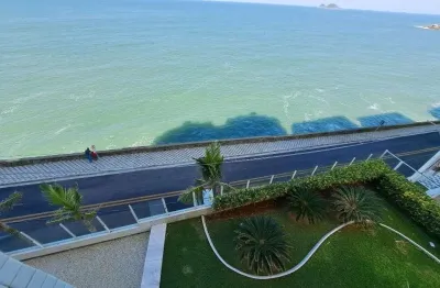 Apartamento amplo com 3 suítes, frente ao mar, com lazer completo e 2vagas