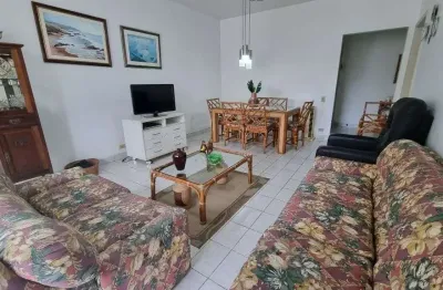 Pitangueiras - calçadão , localização privilegiada , garagem no prédio.