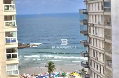 Pitangueiras- uma quadra da praia , localização espetacular com maravilhosa vista ao mar , 02 vagas de garagem e lazer total.