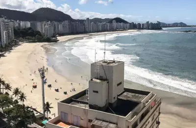 Astúrias- na quadra da praia , maravilhosa área de lazer , 78,030 m² úteis , 02 vagas de garagem no prédio.