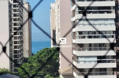 Pitangueiras- local nobre com maravilhosa área de lazer , 02 vagas de garagem demarcada no prédio.
