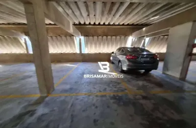Pitangueiras- box de garagem ao lado do banco santander