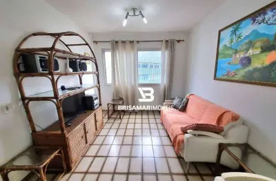 Pitangueiras- calçadão com vistinha ao mar , garagem no prédio, condomínio baixo.