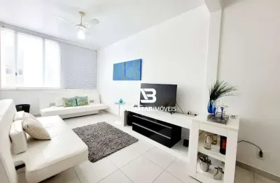 Pitangueiras- uma quadra do com vistinha para a praia , garagem no prédio, totalmente reformado.