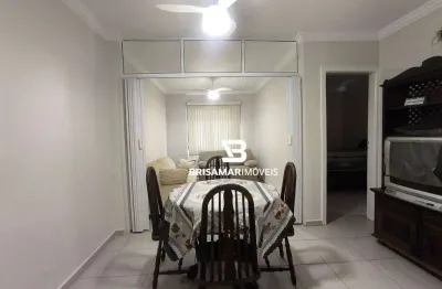 Pitangueiras- uma quadra do mar , lindo apartamento , garagem no prédio.