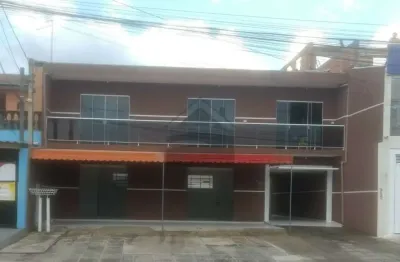 Casa à venda na Rua Engenheiro Eduardo Afonso Nadolny, Cidade Industrial, Curitiba