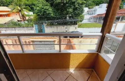 Casa com 3 quartos à venda na Rua Professor Túlio Perlingeiro, 128, Piratininga, Niterói