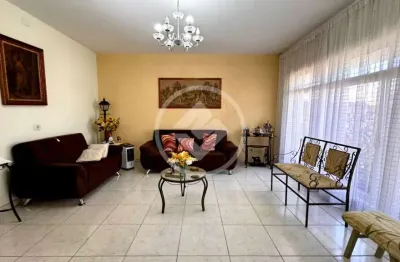 Casa térrea a venda conservada em bairro próximo ao centro de vinhedo codigo: 90624