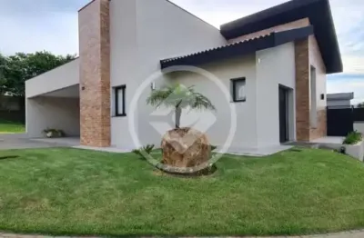 Casa térrea a venda condomínio arboretum em vinhedo codigo: 126740