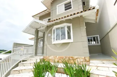 Casa reformada, pronta para morar, com excelente localização e vista privilegiada com 3 suite em vinhedo codigo: 101279