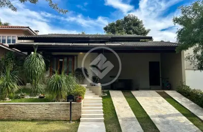 Casa térrea em condomínio  4 suítes, 4 vagas e área gourmet completa codigo: 137380