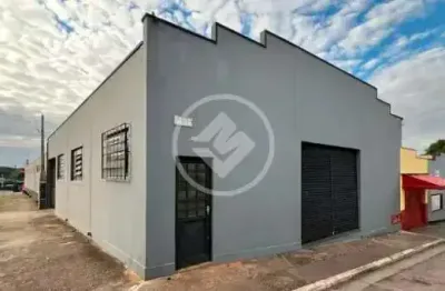 Salão amplo e versátil no centro – perfeito para seu negócio codigo: 139280