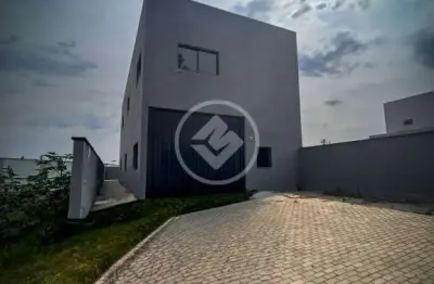 Galpão novo com dois andares em rua tranquila e de fácil acesso codigo: 148400