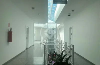 Oportunidade  – sala comercial no coração de vinhedo codigo: 140937