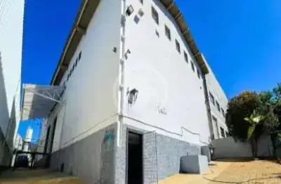 Oportunidade para investidor: galpão locado por r$ 28 mil em condomínio fechado – valinhos/sp codigo: 145848