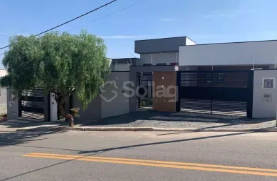 Casa térrea para comprar no bairro jardim das videiras em vinhedo, interior de são paulo.