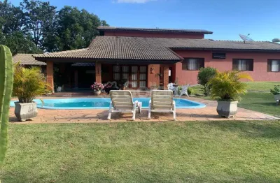Chácara à venda, 4 quartos, 2 suítes, 2 vagas, arataba i - louveira/sp