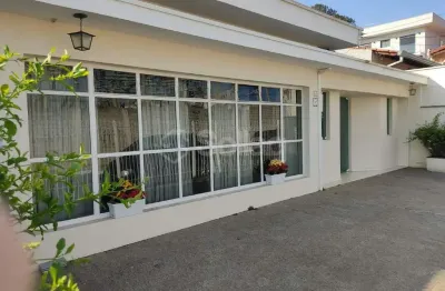 Casa com 3 quartos à venda na Rua Romeu Corazzari, Centro, Vinhedo