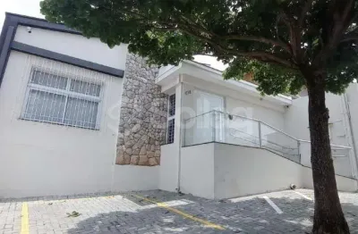 Sala para alugar em ótima localização na cidade de vinhedo - sp com 20,08 m² porcelanato, ar-condicionado, interfone banheiro privativo