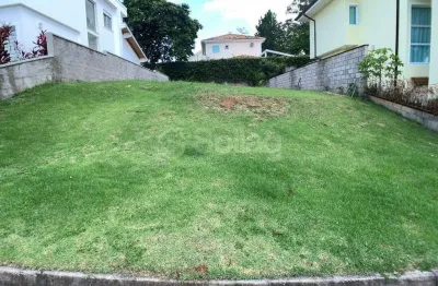 Terreno á venda no condomínio via castelli em louveira, interior de são paulo.