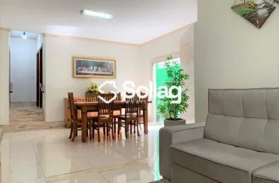 Casa térrea à venda no bairro residencial aquário em vinhedo, interior de são paulo.