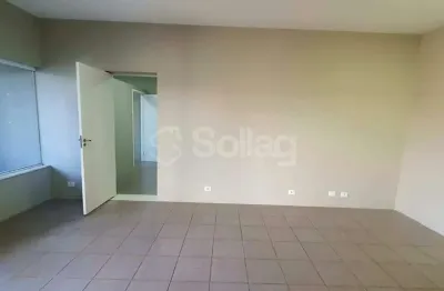Sala comercial de 35m² para alugar com 01 banheiro , em vinhedo sp