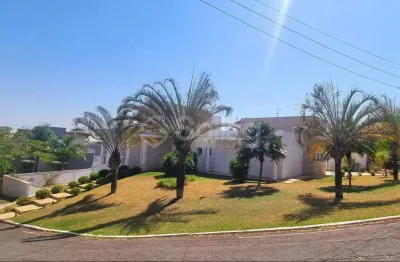 Excelente casa para locação , 4 dormitórios sendo 3 suítes, amplos espaços, piscina aquecida no condomínio terras de santa teresa em itupeva.