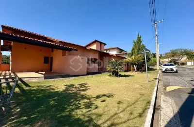 Casa térrea à venda no condomínio il paradiso em vinhedo - interior de são paulo.