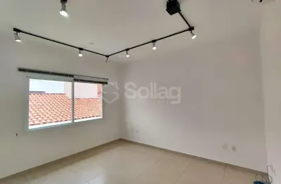 Sala comercial para alugar na Rua Manoel Matheus, Santa Rosa, Vinhedo