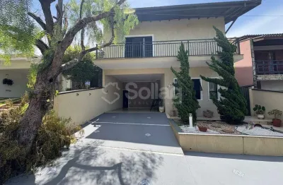 Casa á venda no condomínio Grape Village , em Vinhedo, interior de São Paulo.