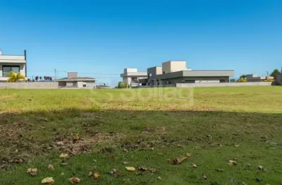 Terreno para compra com 978m² , plano no condomínio Campo de Toscana Vinhedo, interior de São Paulo