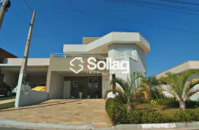 Sobrado para alugar com Piscina, Área Gourmet e Vista para Área Verde, no Condomínio Bosque dos Cambarás